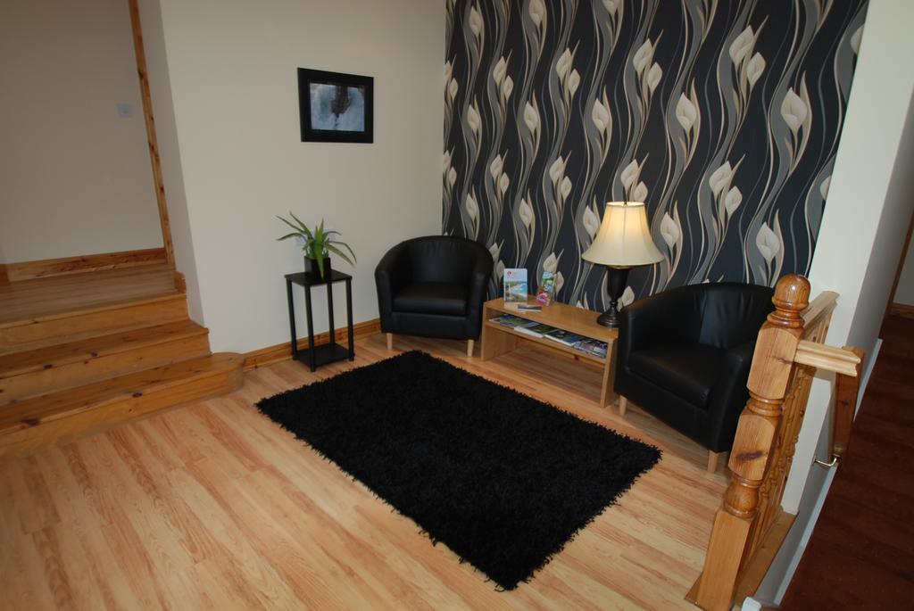 Aaranmore Lodge Guest House Portrush Bagian luar foto