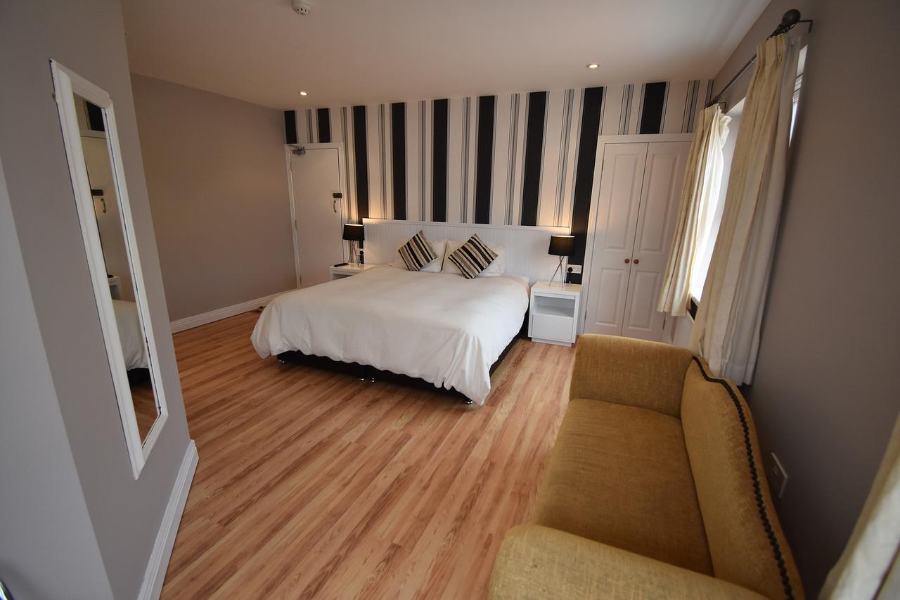 Aaranmore Lodge Guest House Portrush Bagian luar foto